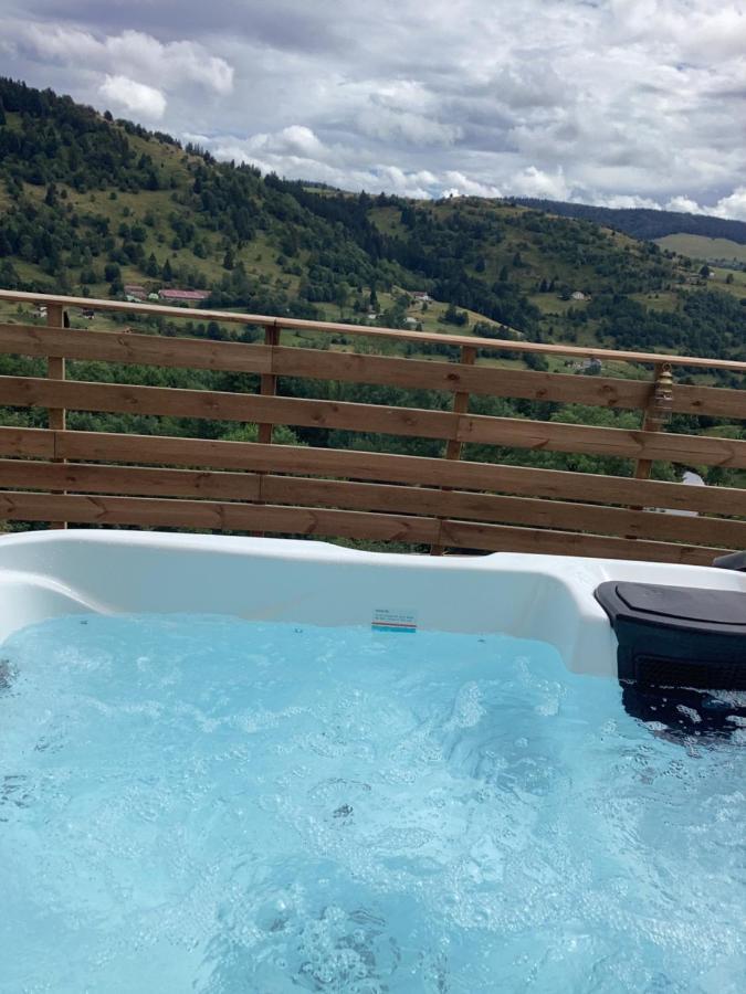 Les Chalets Bambi & Jacuzzi Privatif La Bresse Exterior photo