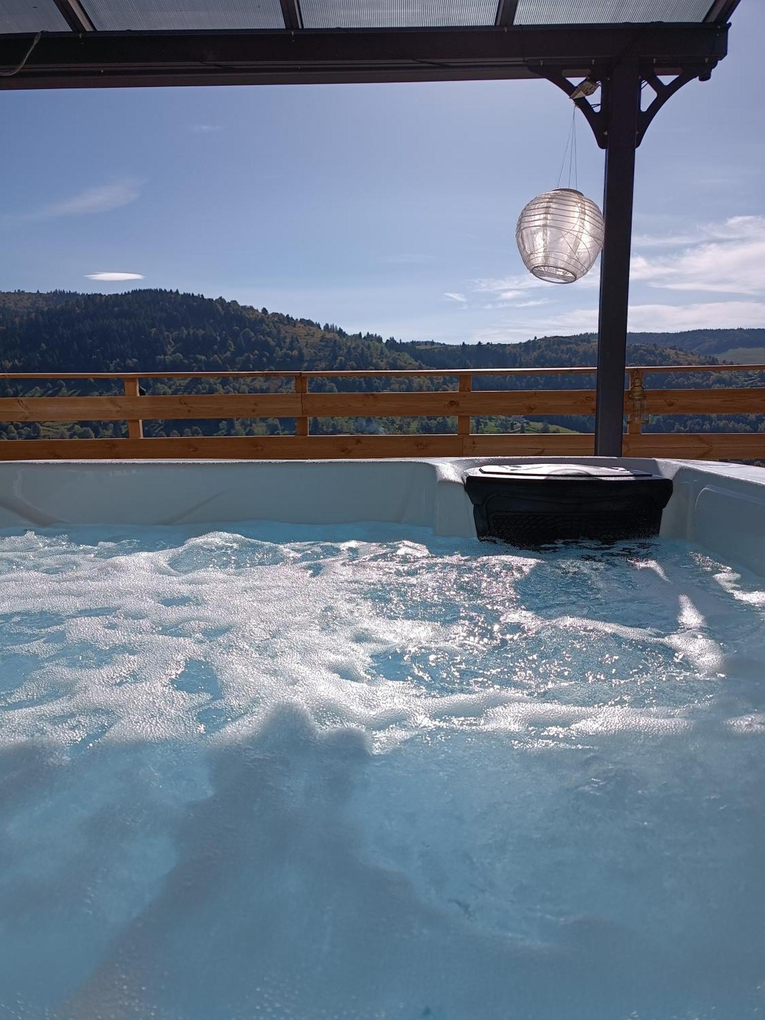 Les Chalets Bambi & Jacuzzi Privatif La Bresse Exterior photo